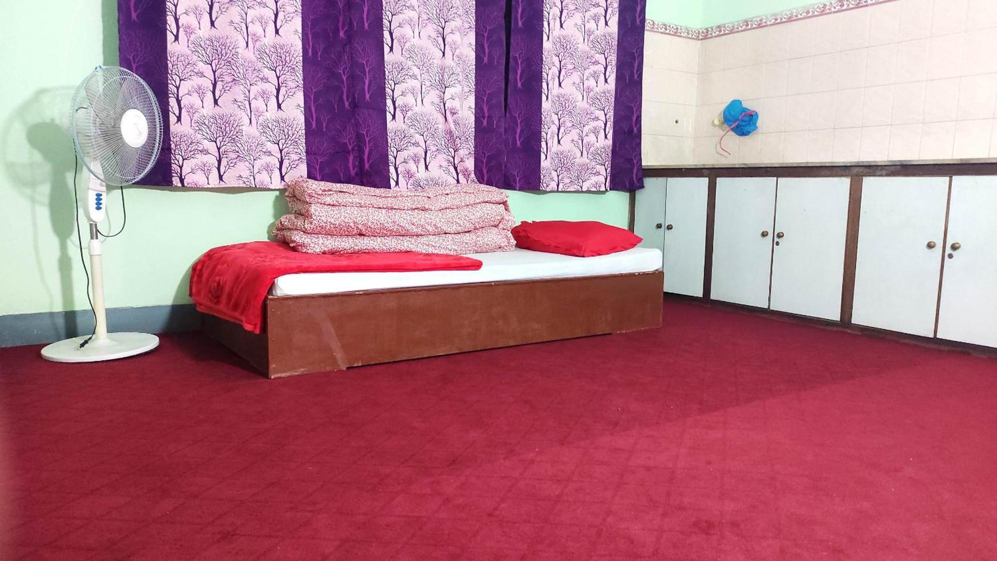 Budget Backpackers Hotel Lalitpur ภายนอก รูปภาพ