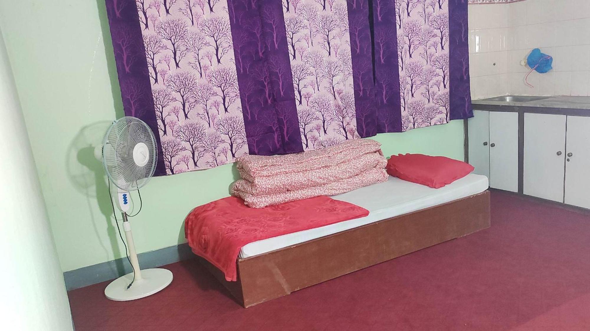 Budget Backpackers Hotel Lalitpur ภายนอก รูปภาพ